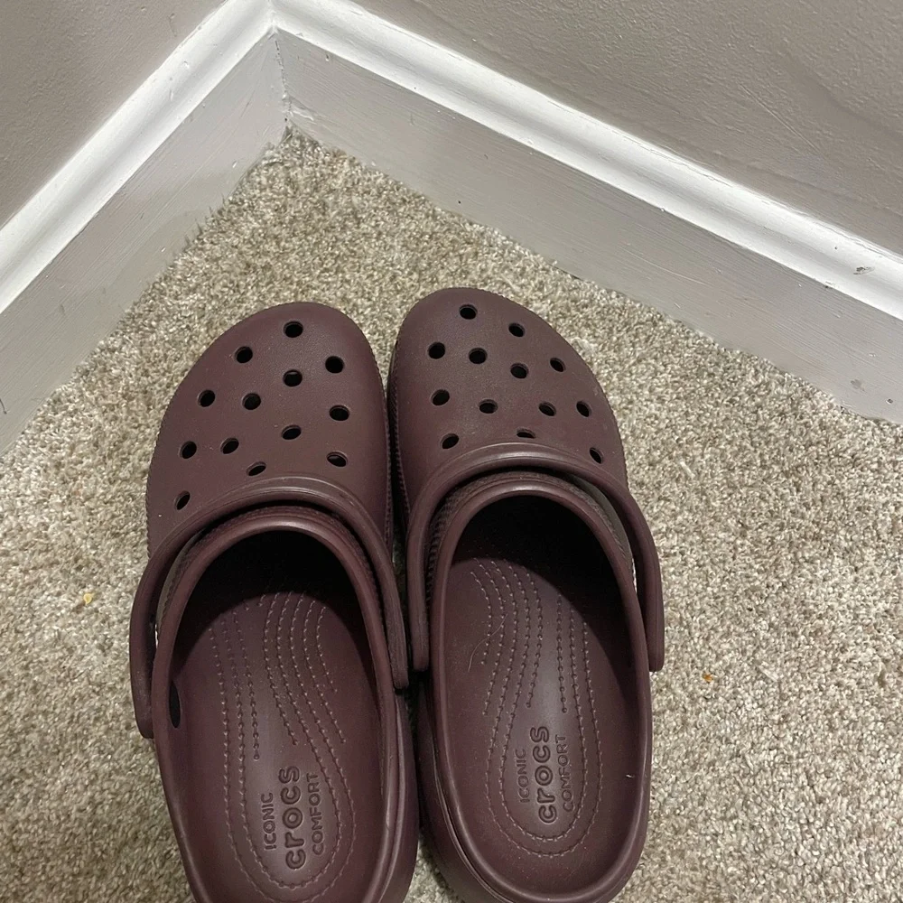 CROCS  Dark Brown Water Shoes - Picture 3 of 7